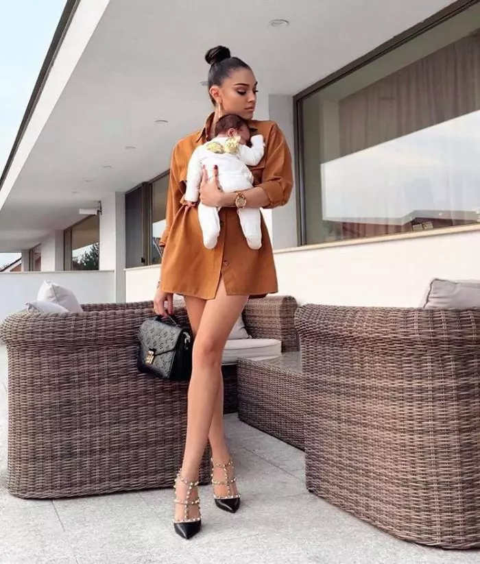 Karmen la Vocea Romaniei 2