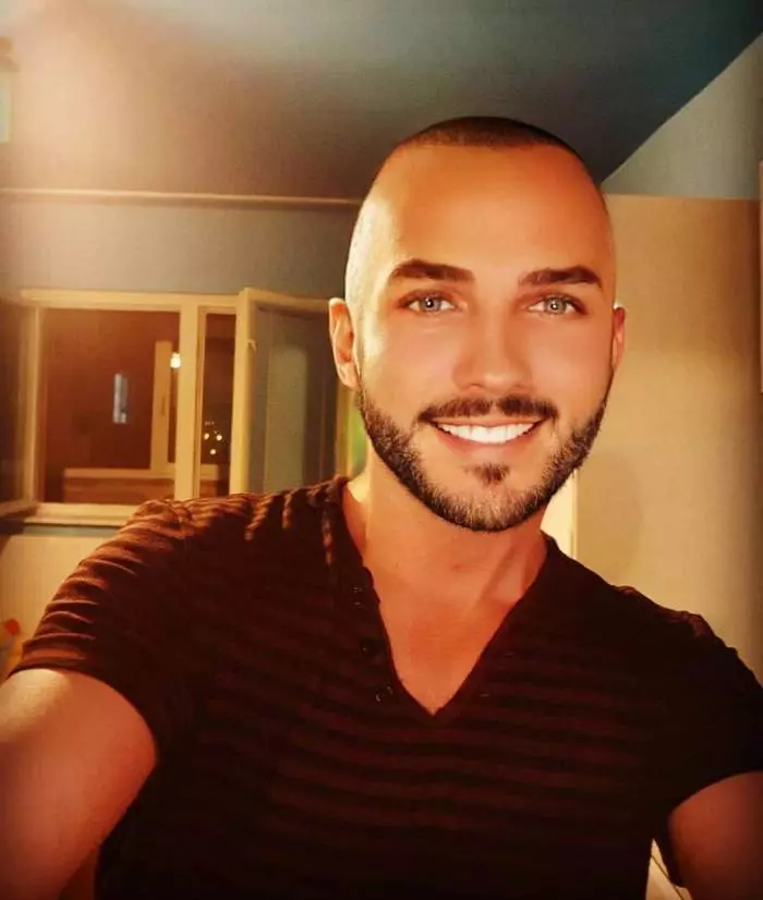 Mihai Traistariu artist