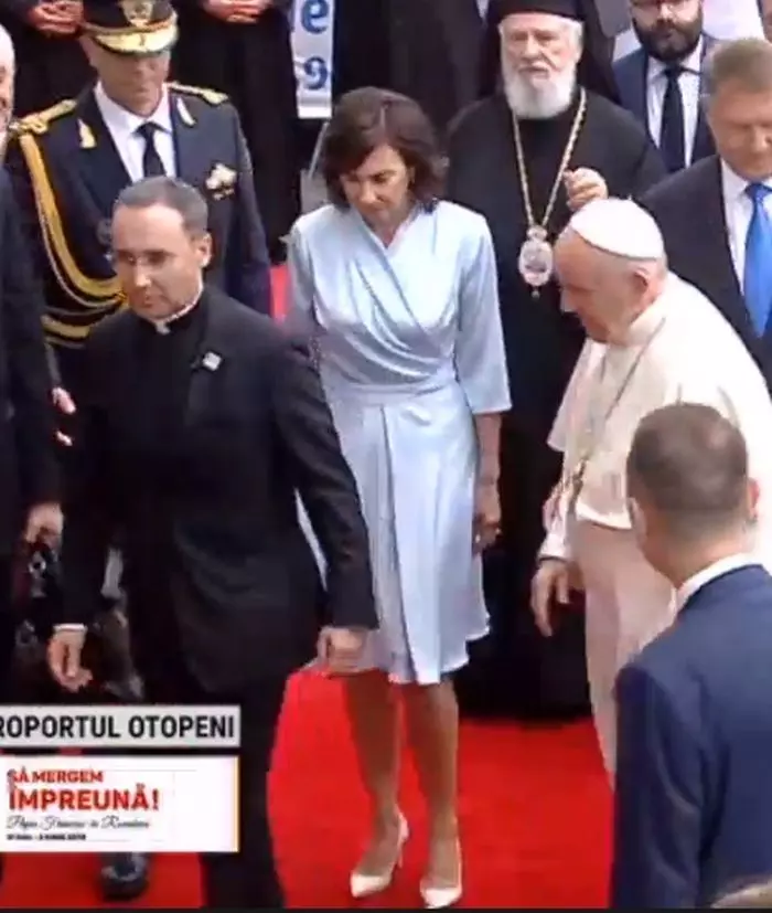 Carmen Iohannis la întâlnirea cu Papa Francisc