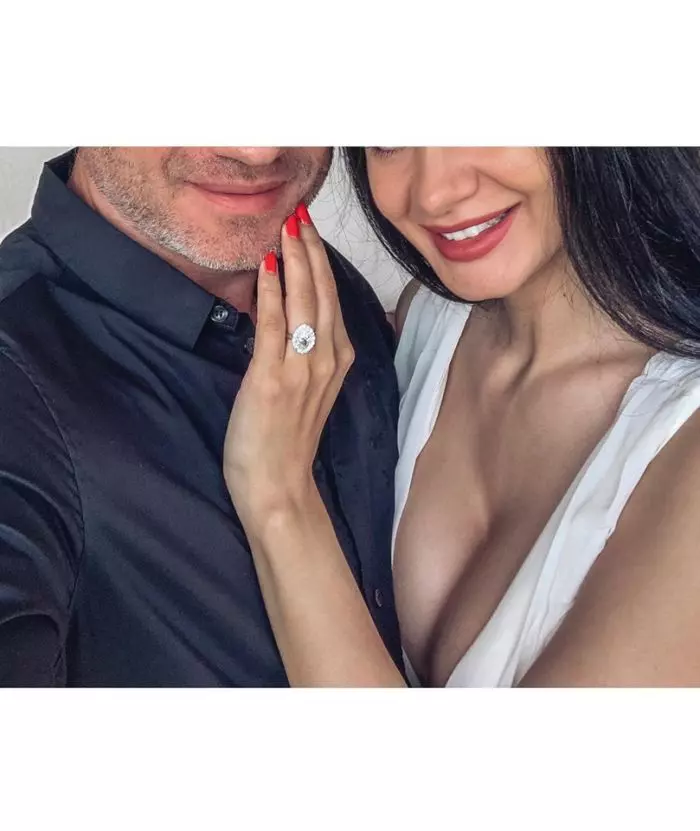 Alin Ionescu și Larisa Tănăsoiu