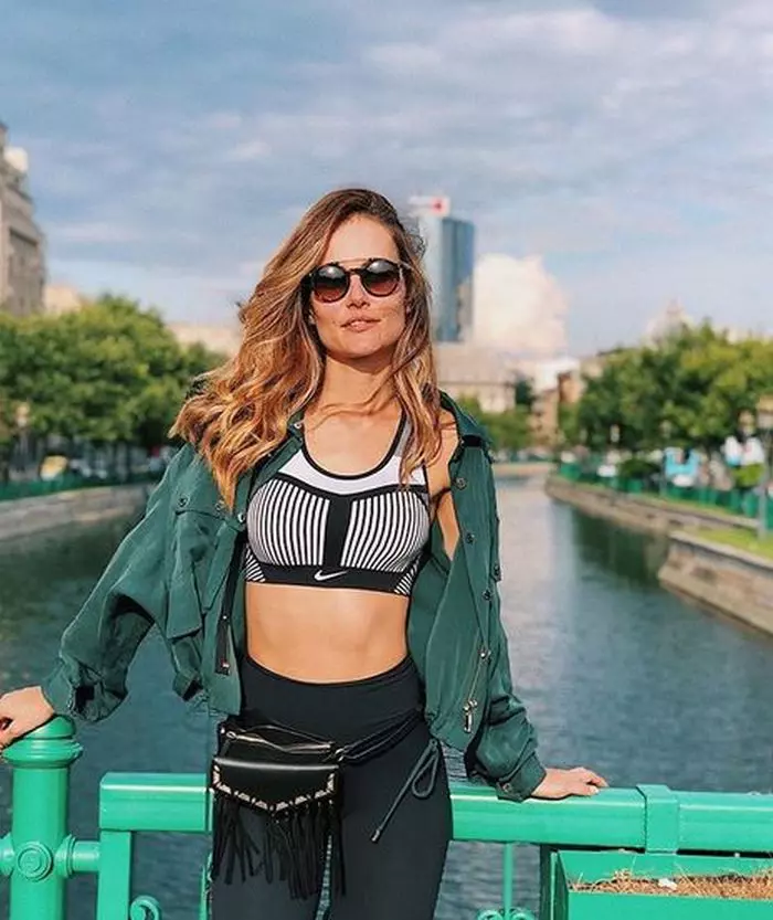 Iubita lui Tecău în București