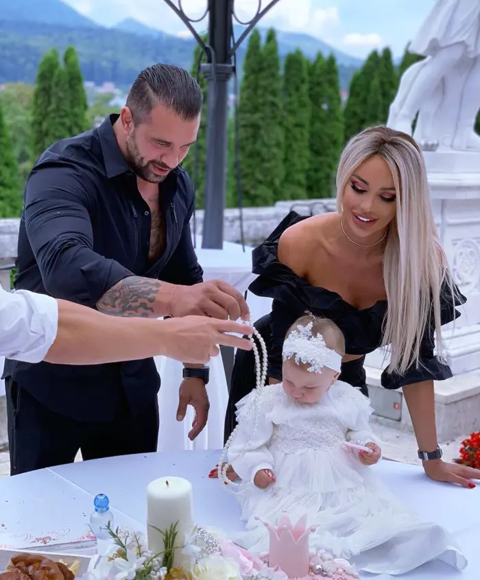 Bianca Dragusanu si Alex Bodi 6
