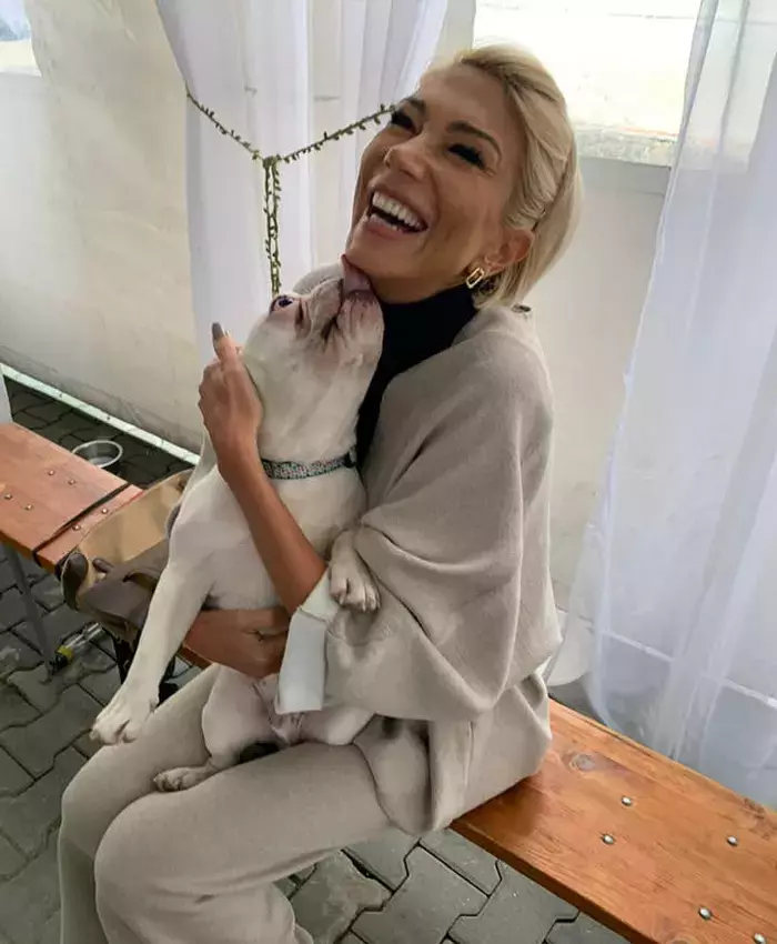 raluca-turcan-2022-facebook-6