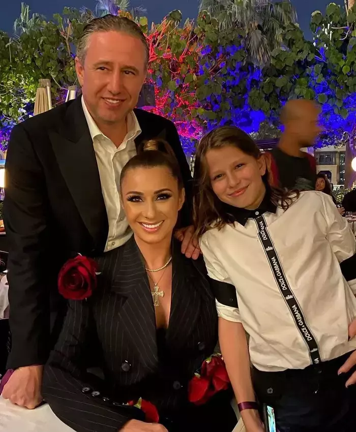 Anamaria Prodan Laurențiu Reghecampf fiu