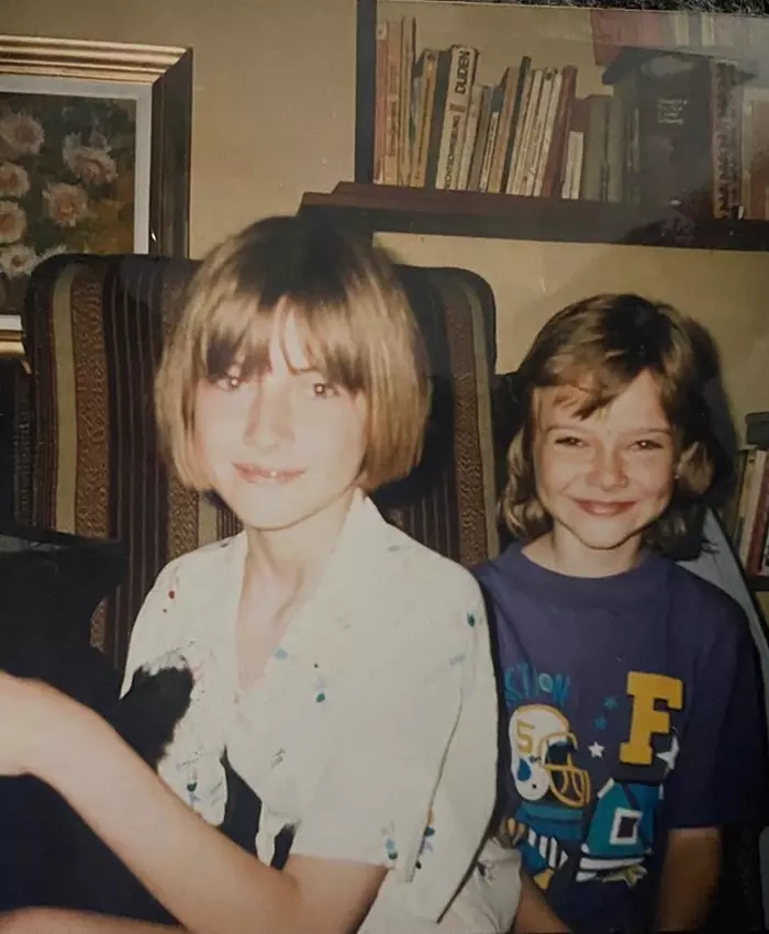 Iulia Albu copilărie adolescență