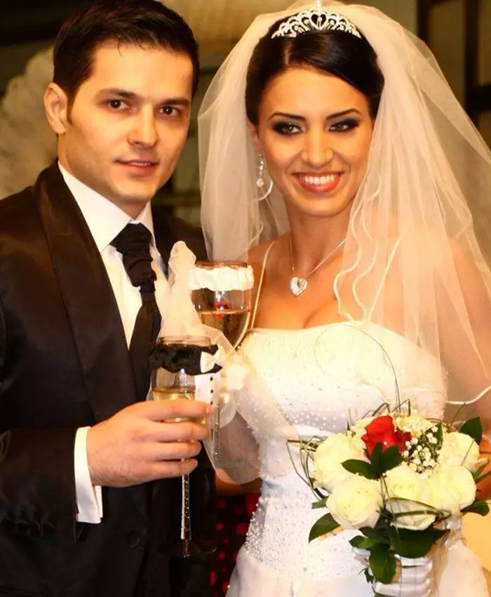 Adelina Pestrițu Liviu Vârciu nuntă 14 februarie 2009