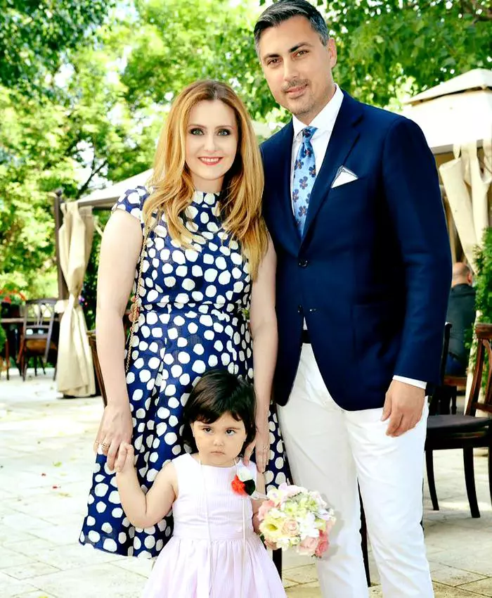 Alina-Sorescu-Alexandru-Ciucu-si-Carolina