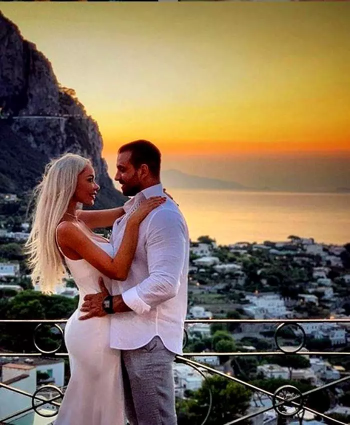 Bianca-divort-Alex-Bodi1-1