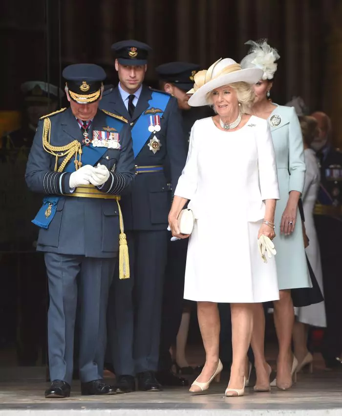 Camilla, Ducesa de Cornwall, are stil atât la haine, cât și la pălării.