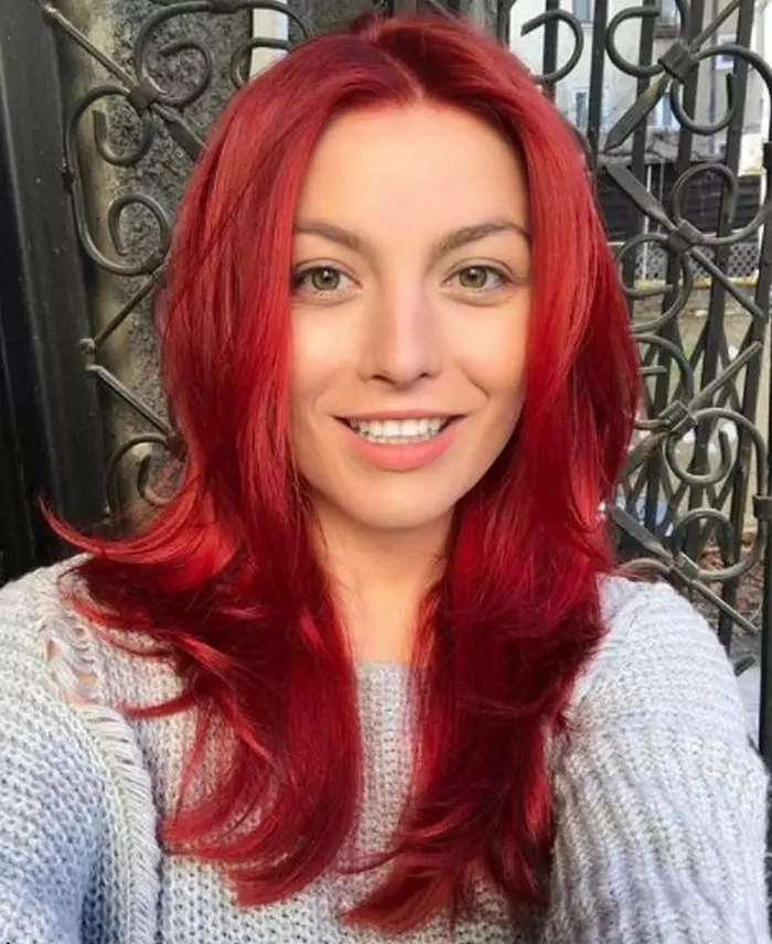 Elena Gheorghe fara machiaj