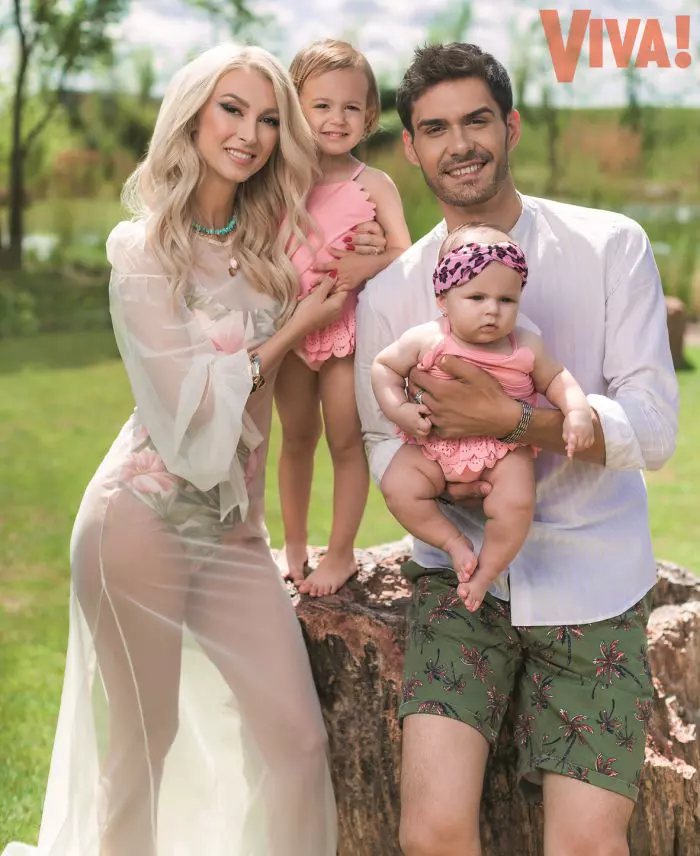 Andreea Bălan și familia