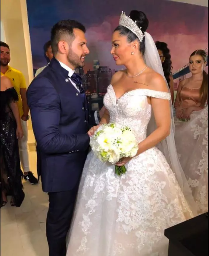 Brigitte a purtat o rochie de mireasă care a costat 10.000 de euro.