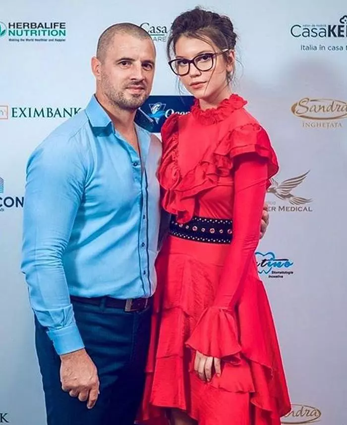 Cleopatra Stratan și tatăl ei, Pavel