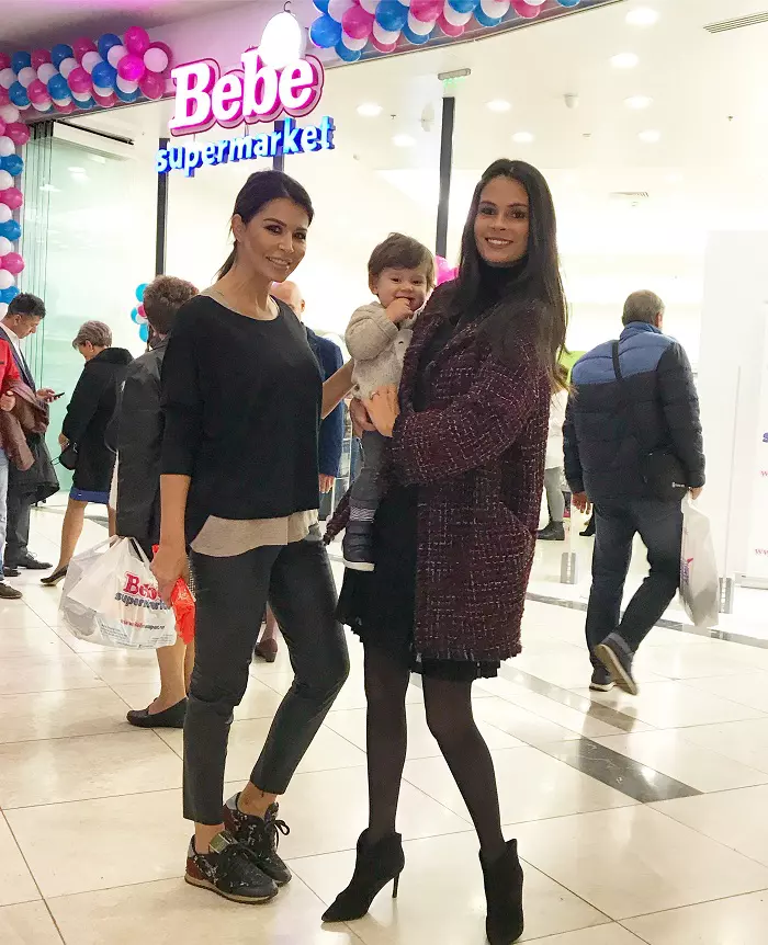 Simona Patruleasa si Anca Serea