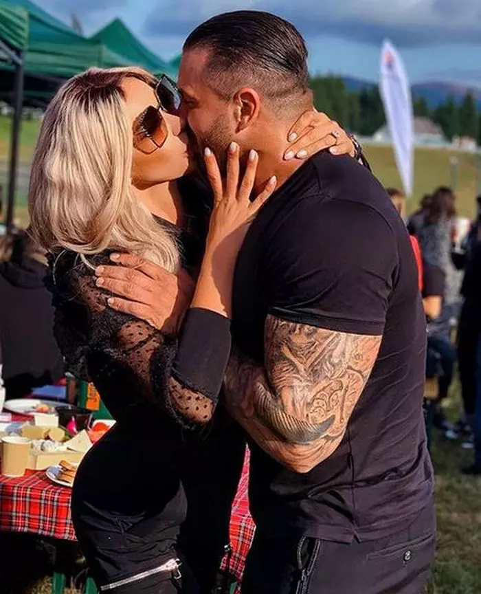 Bianca Drăgușanu și Alex Bodi