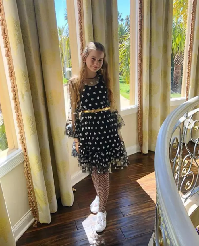 Irina Columbeanu are 12 ani