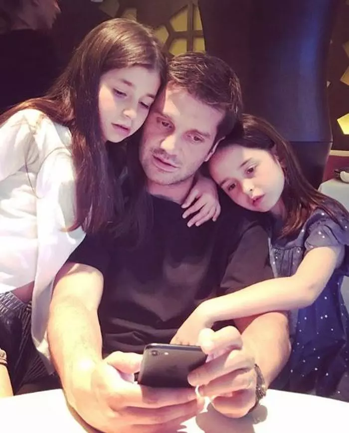 Fetele lui Cristi Chivu