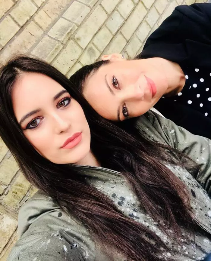 Eva și Andreea Berecleanu