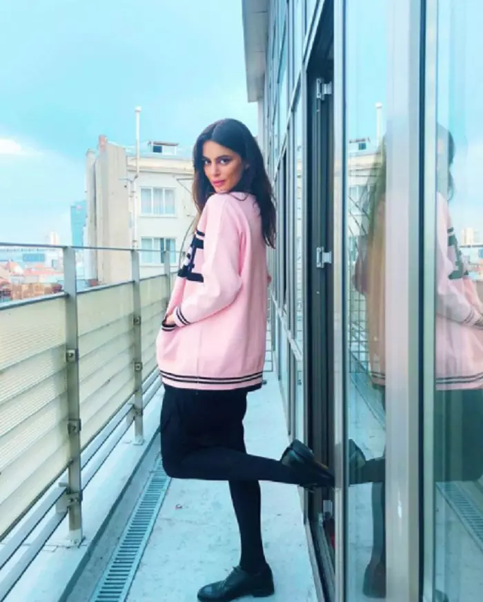 Catrinel Menghia, la 32 de ani