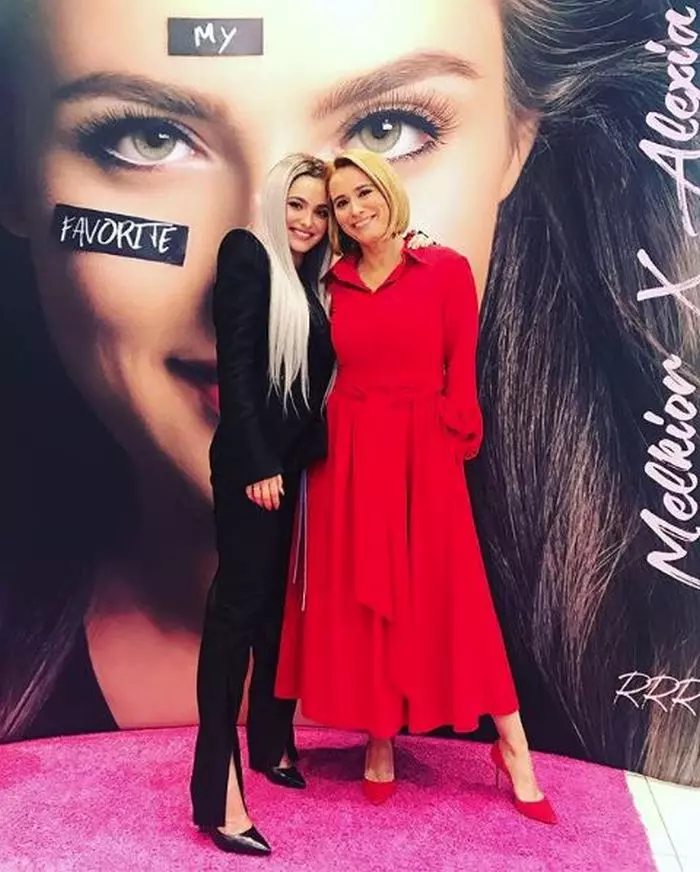 Alexia Eram și Andreea Esca