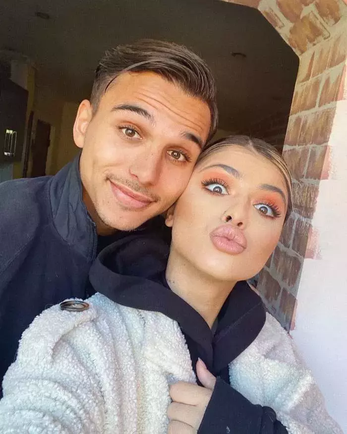 Irina-deaconescu-insarcinata-8