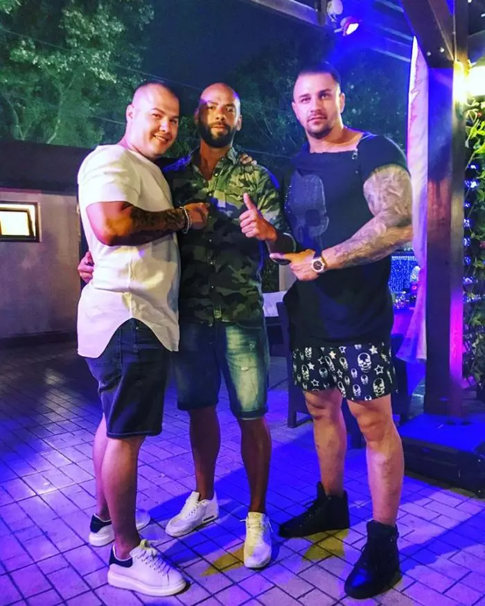 Alex Bodi si Giani Kirita