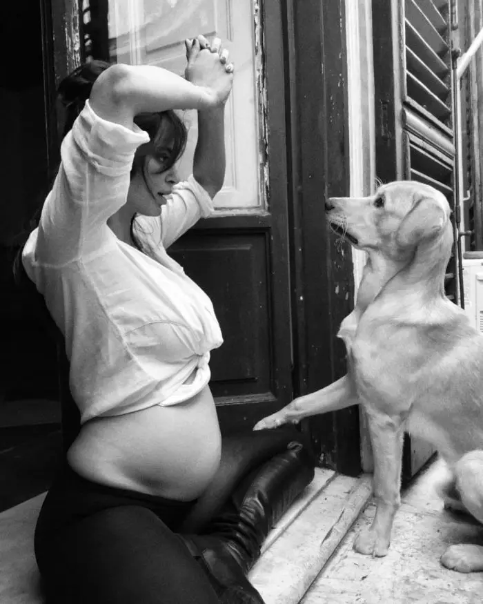 Catrinel Menghia este însărcinată în șase luni