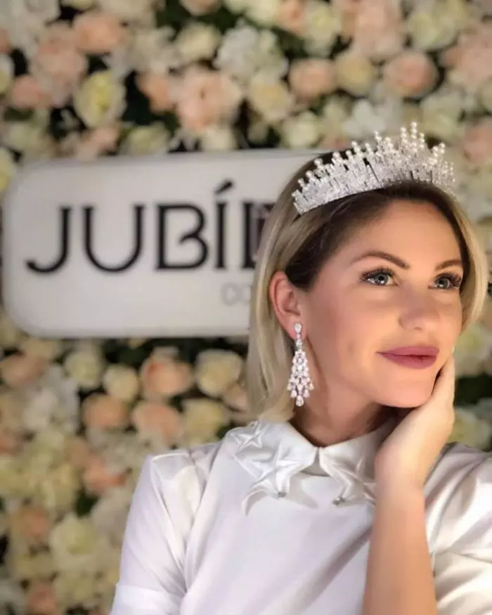 Hannelore de la Insula iubirii