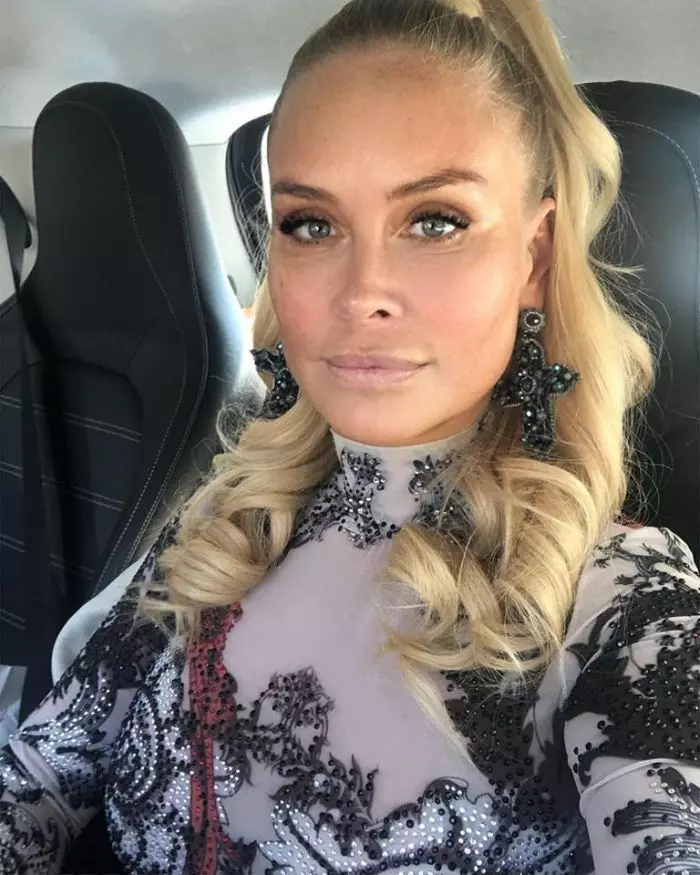 Tratamentul minune pentru față pe care îl face Vica Blochina. Efectele durează luni de zile