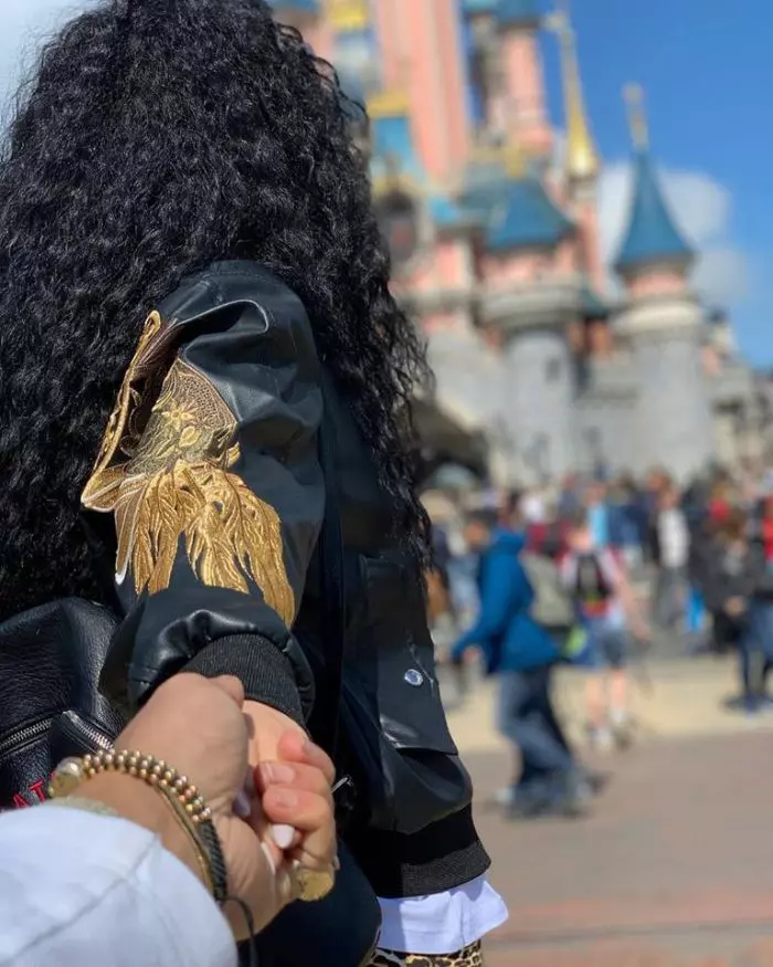 Connect-R și Misha s-au împăcat