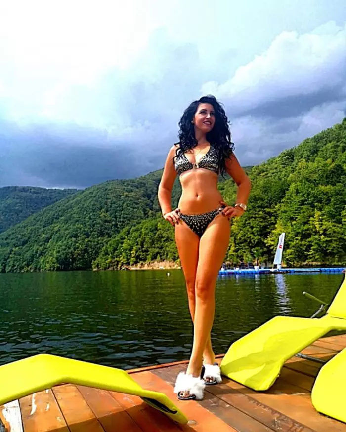 Mirela Elena Baniaș