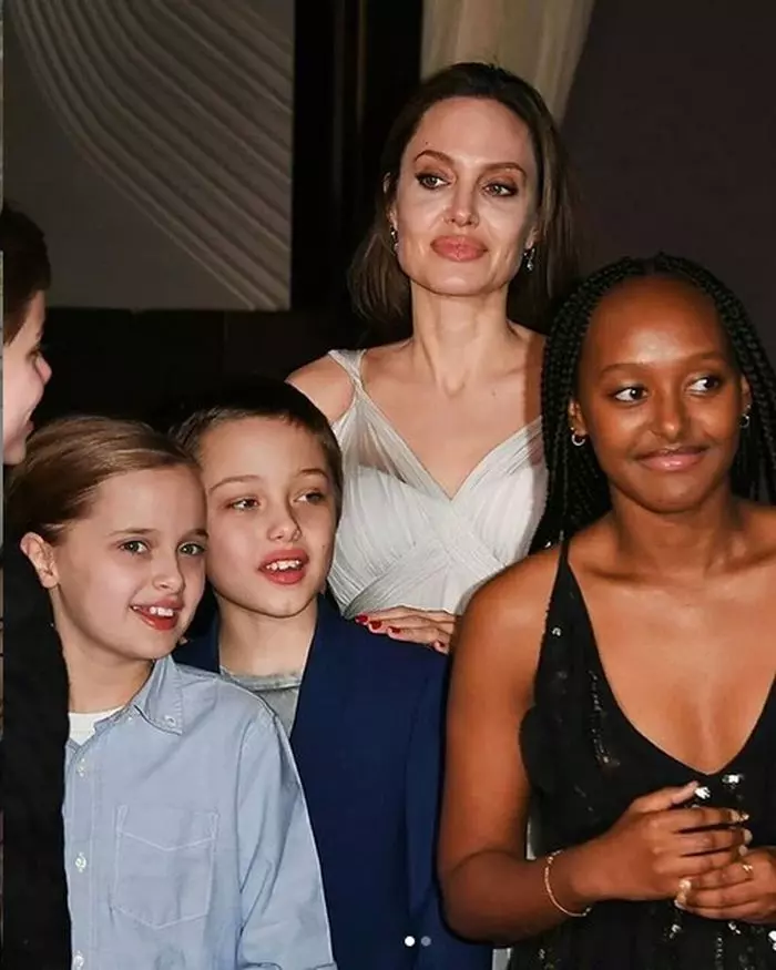 Angelina, alături de copiii ei