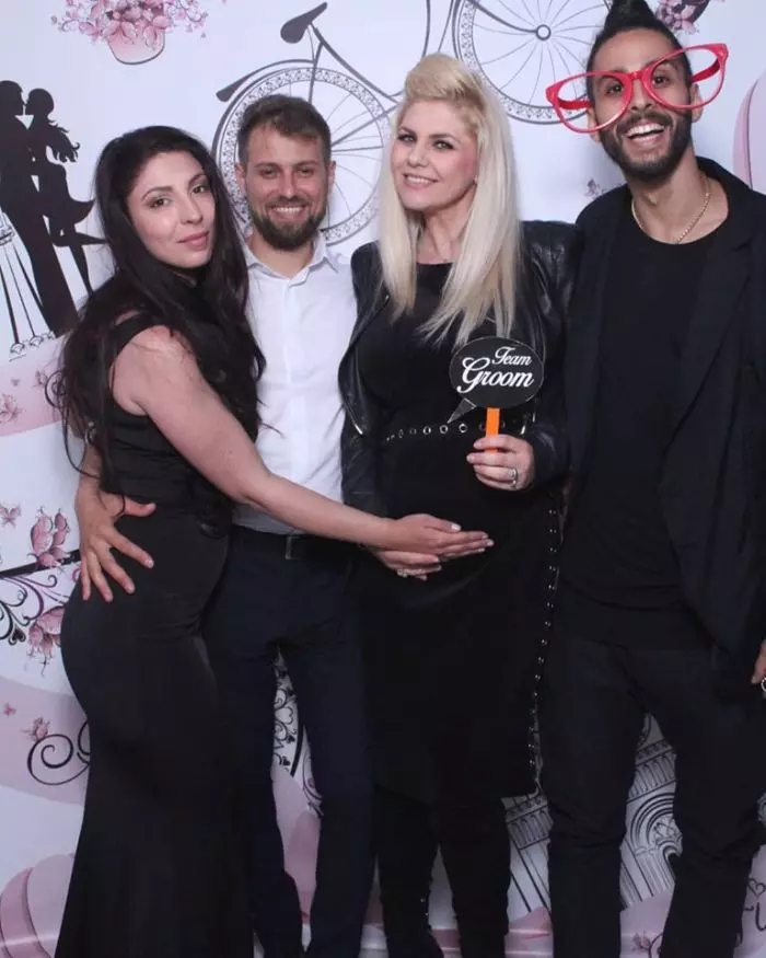 Adina de la Heaven e însărcinată