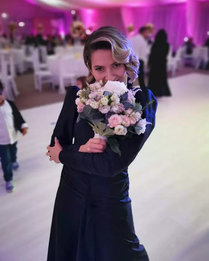 Lidia Buble a prins buchetul la nunta sorii sale
