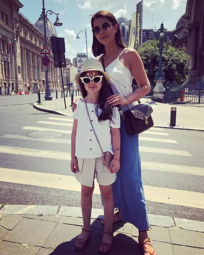 Simona Pătruleasa și Ingrid