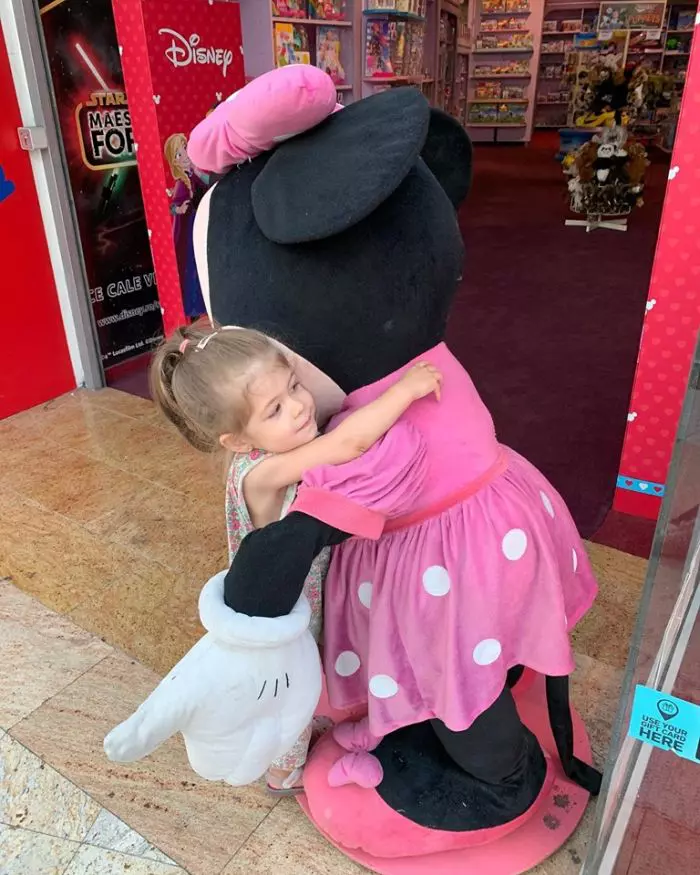 Simona Gherghe si copiii sai 4