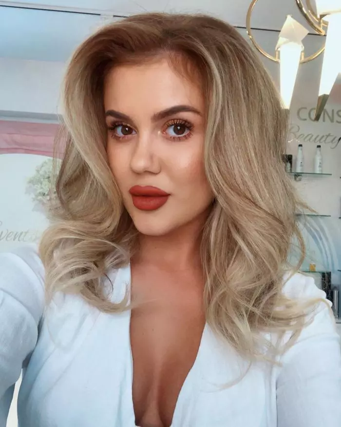 Emily Burghelea, noua asistentă de la Acces Direct