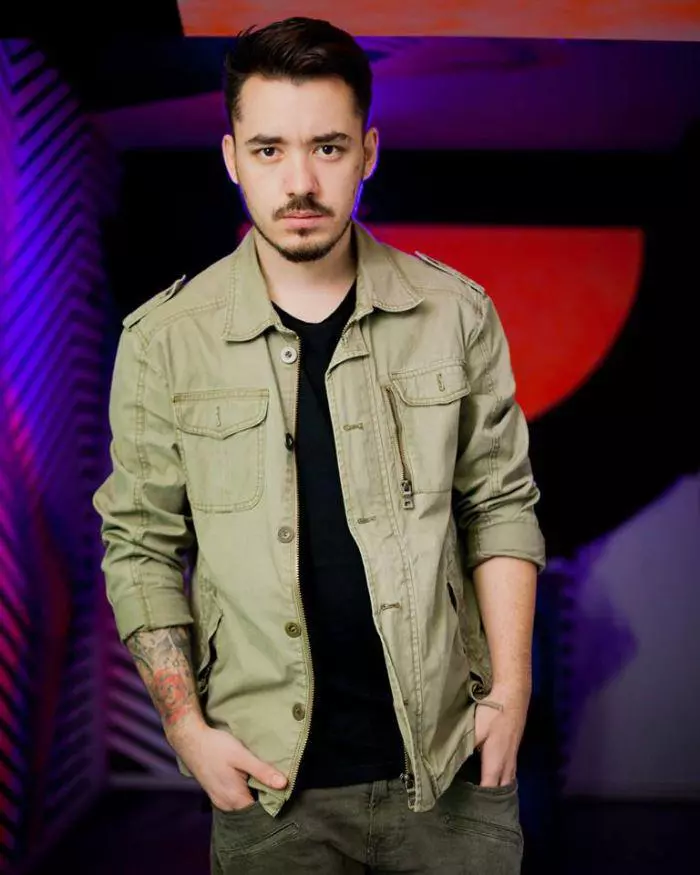 Adrian-_utu-primul-câ_tigator-de-la-Românii-au-talent-1