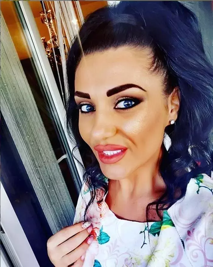 Bianca-Rus-Bravo-ai-stil-Celebrities8