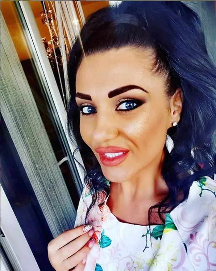 Bianca-Rus-Bravo-ai-stil-Celebrities8