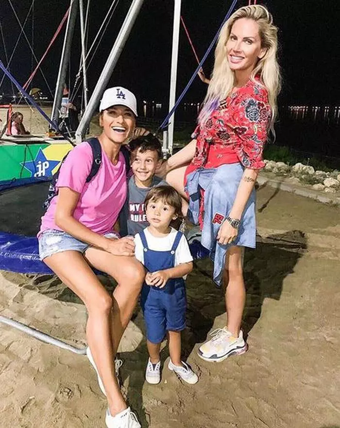 Claudia Pătrășcanu, copii ei și Andreea Bănică