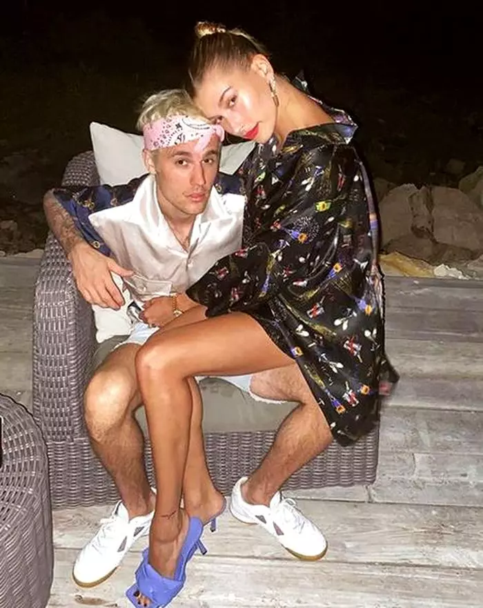 6Justin-Bieber-si-Hailey-Baldwin