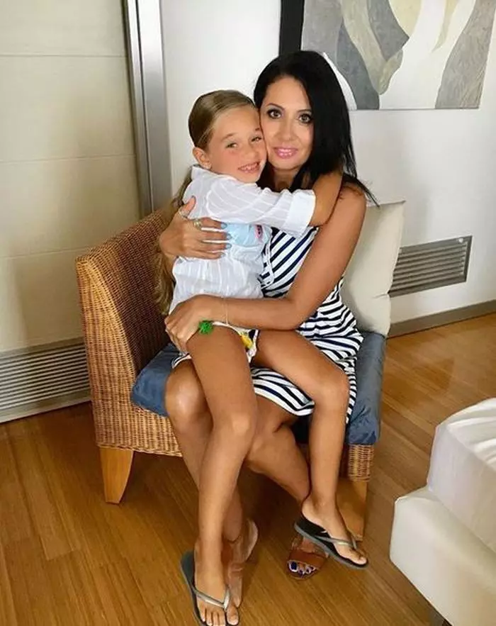 Denise Iacobescu și nepoata ei, Maya