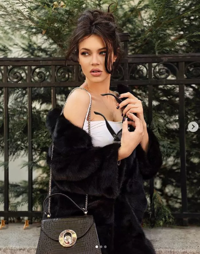 Cristina Ich a nascut 3