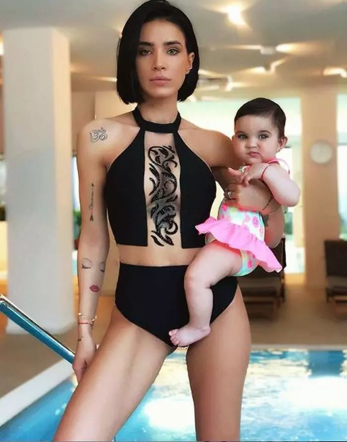 Adelina Pestrițu și Zenaida Maria