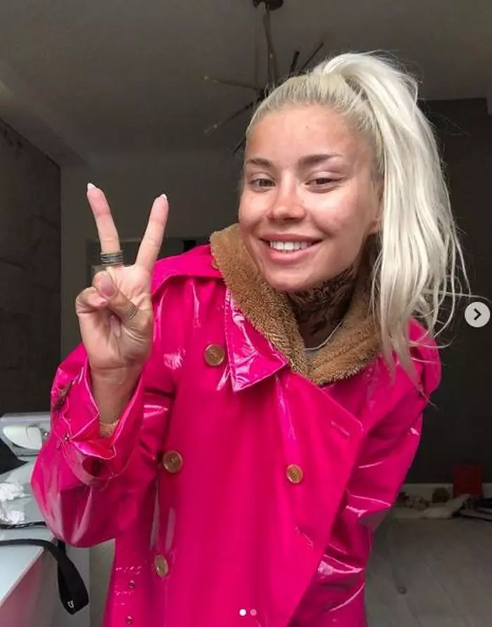 Alina Ceușan nemachiată