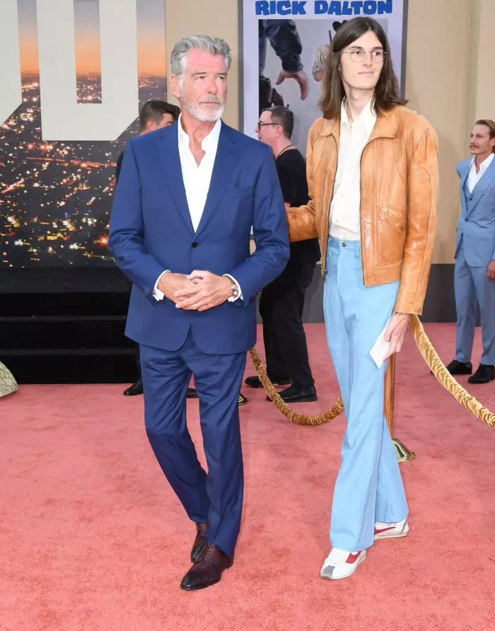 Pierce Brosnan și fiul său Dylan, la premiera filmului "Once Upon A Time In Hollywood"