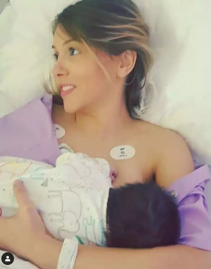 Andreea Ibacka si fetita ei