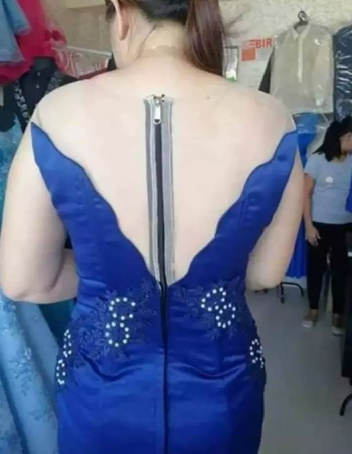 horrible-dresses-68-6227580b75cc3__700