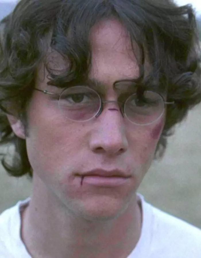 Joseph Gordon-Levitt in Brick